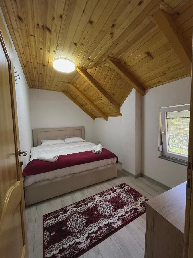 Guesthouse Gezim Selimaj Valbone Exterior photo