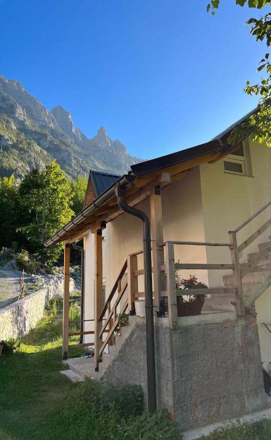 Guesthouse Gezim Selimaj Valbone Exterior photo